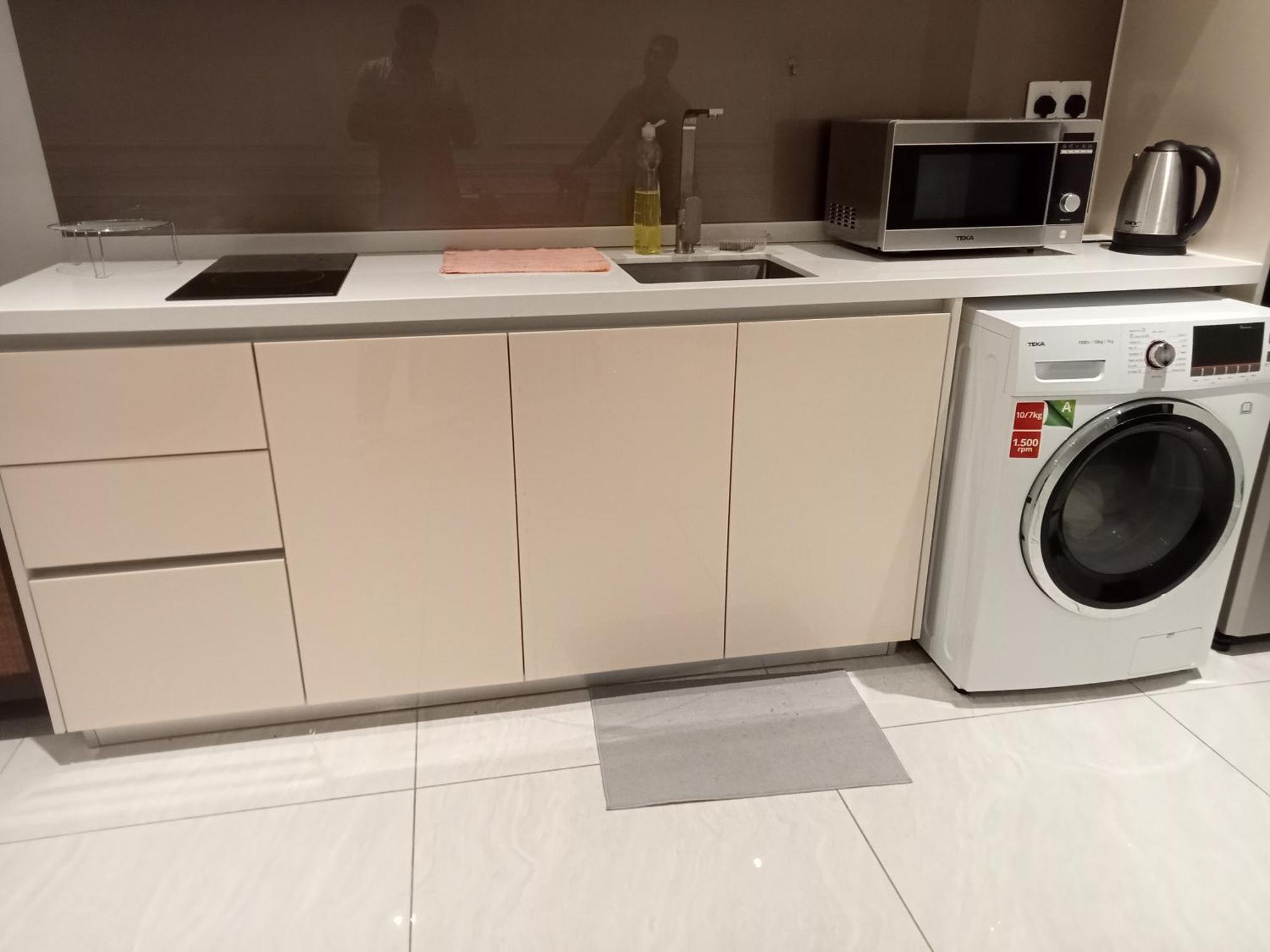 Apartment De Lincon Service At Quill Kuala Lumpur